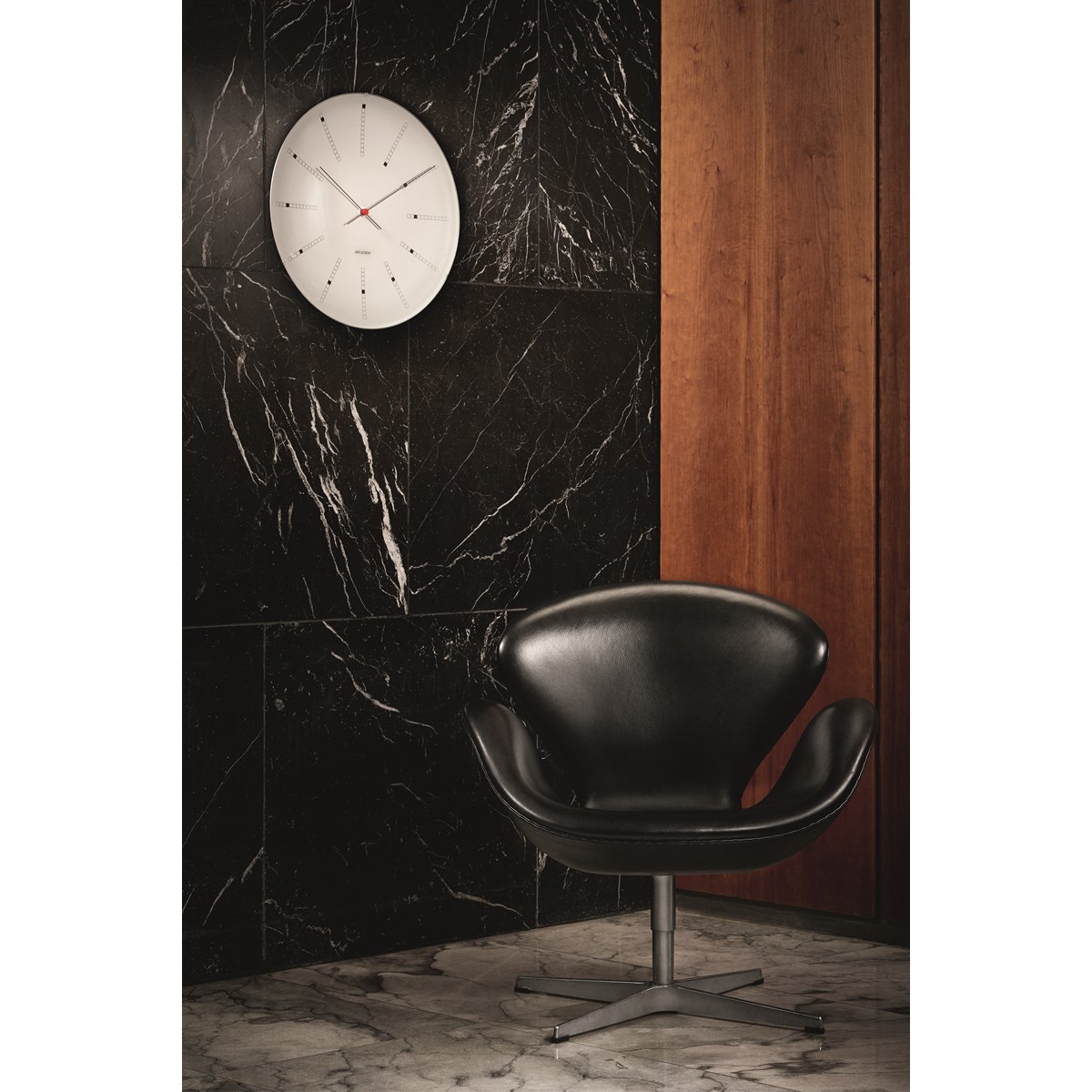 Arne Jacobsen Bankers veggur 16 cm hvit
